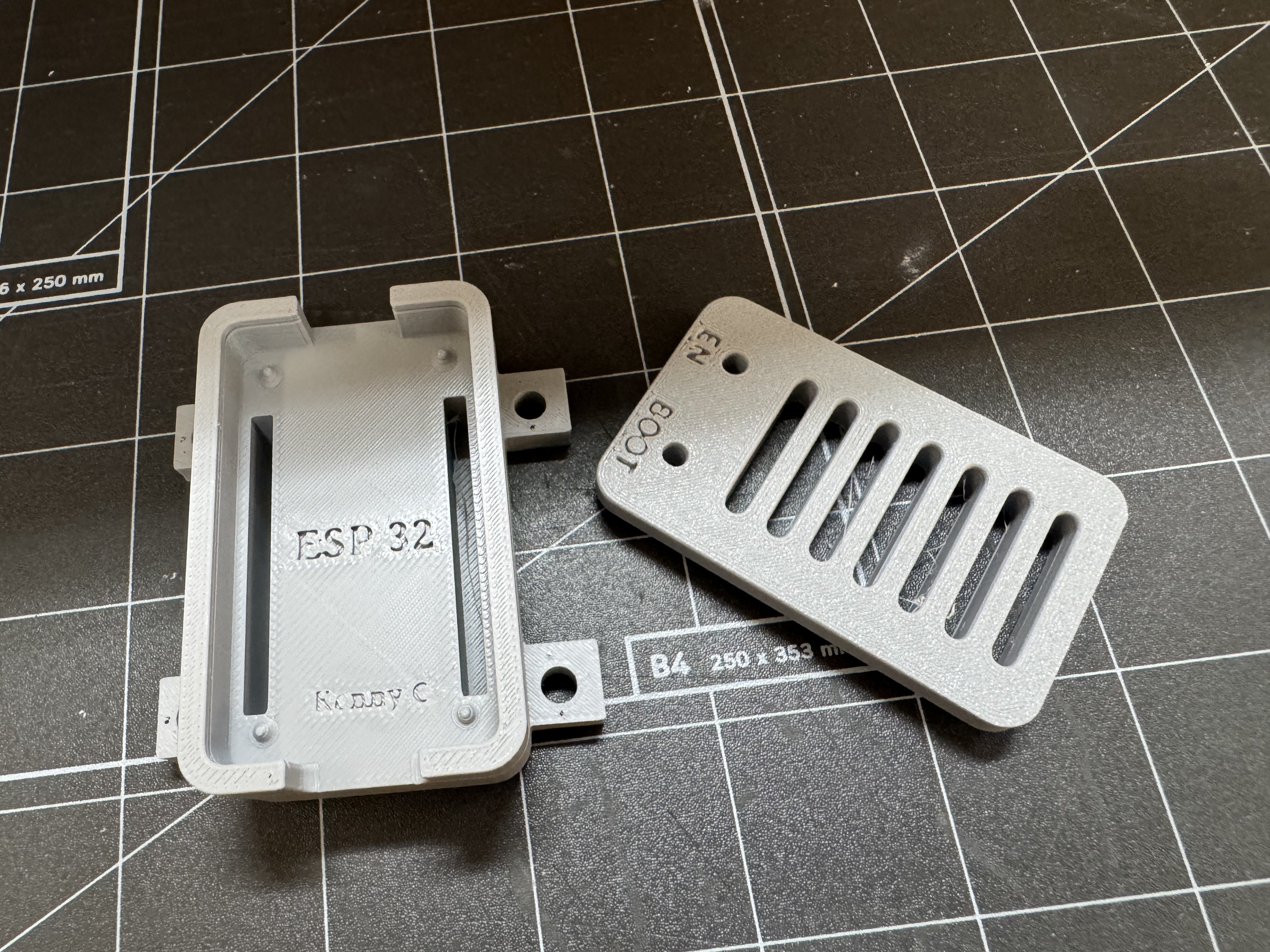 product.gallery.thumbnail